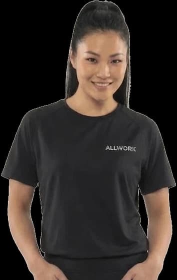Equipación ALLWORK: camiseta negra con el logotipo bordado en el pecho